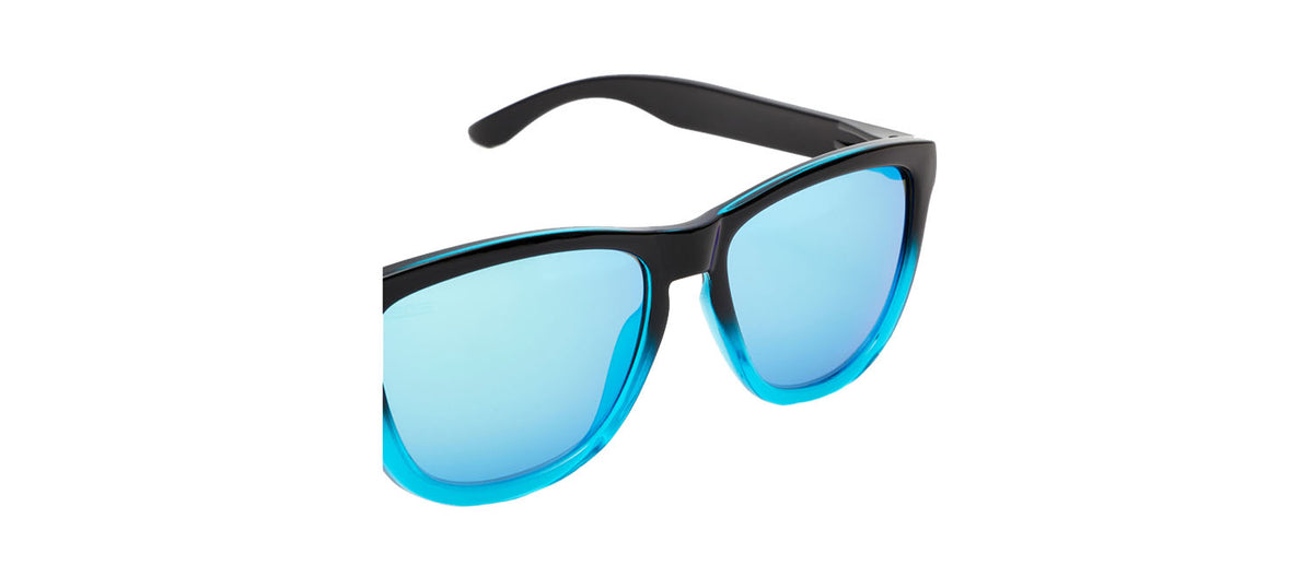 Hawkers CAD HCAD23KWMM KWMM Navigator Sunglasses