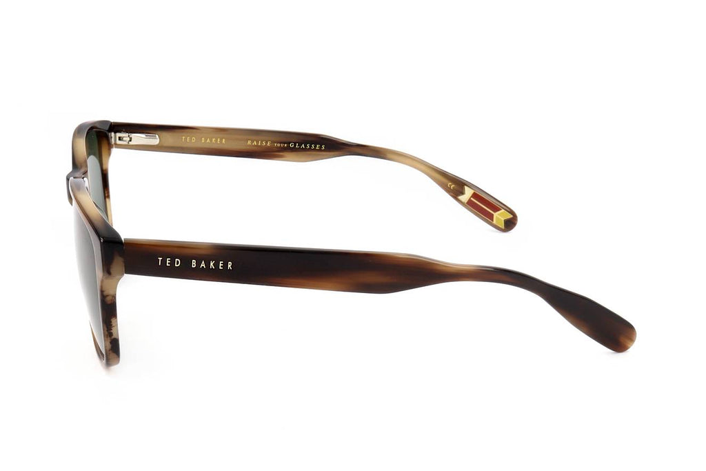 TB8232 Side