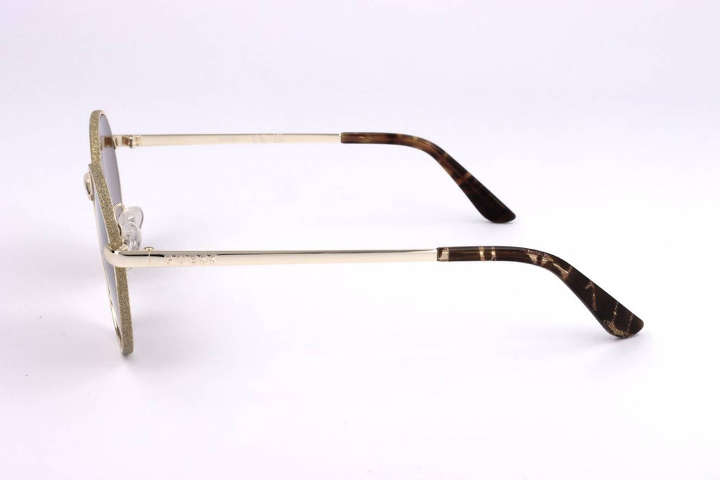 GU7556 Side