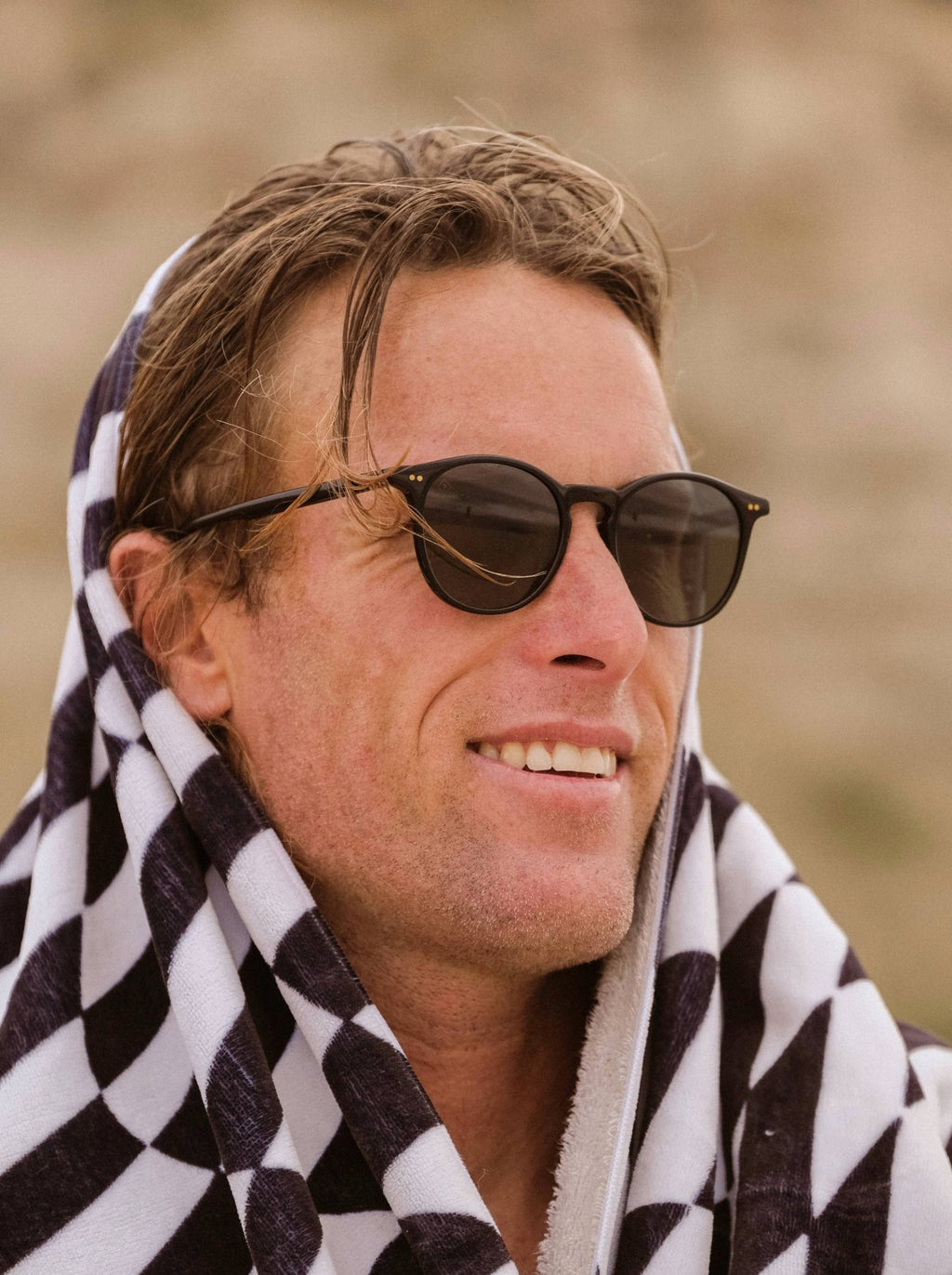 S762 - RECYCLED BLACK/GREEN POLARIZED / Green