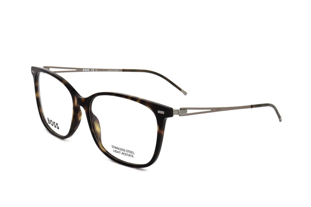 BOSS 1390 3/4 View