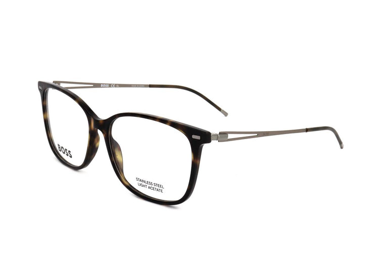 BOSS 1390 3/4 View