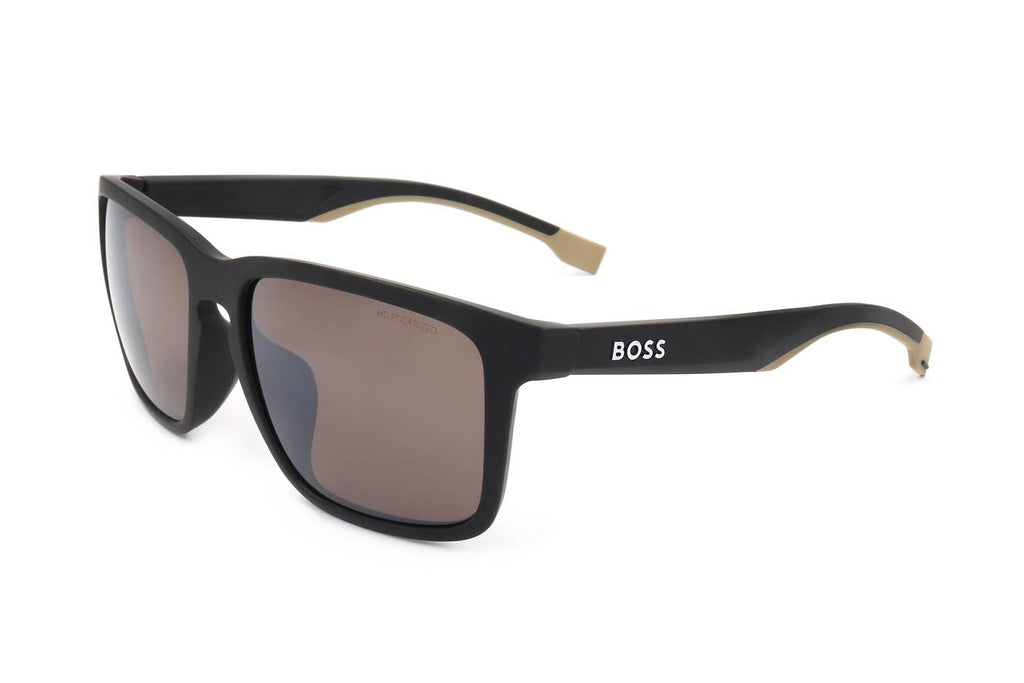 BOSS 1542/F/S 3/4 View