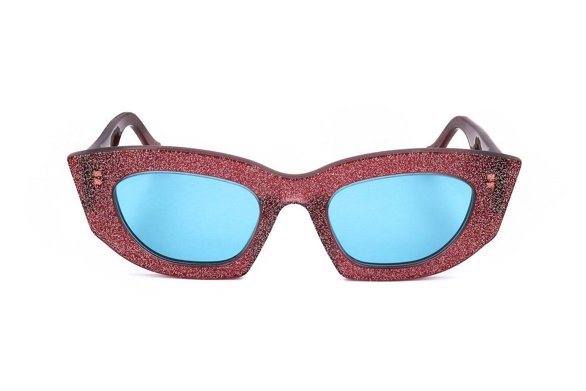 KITTI GLAMORAMA Front