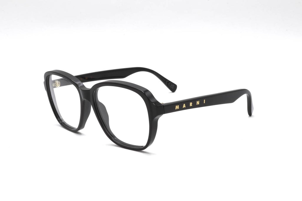 03 BLACK 3/4 View