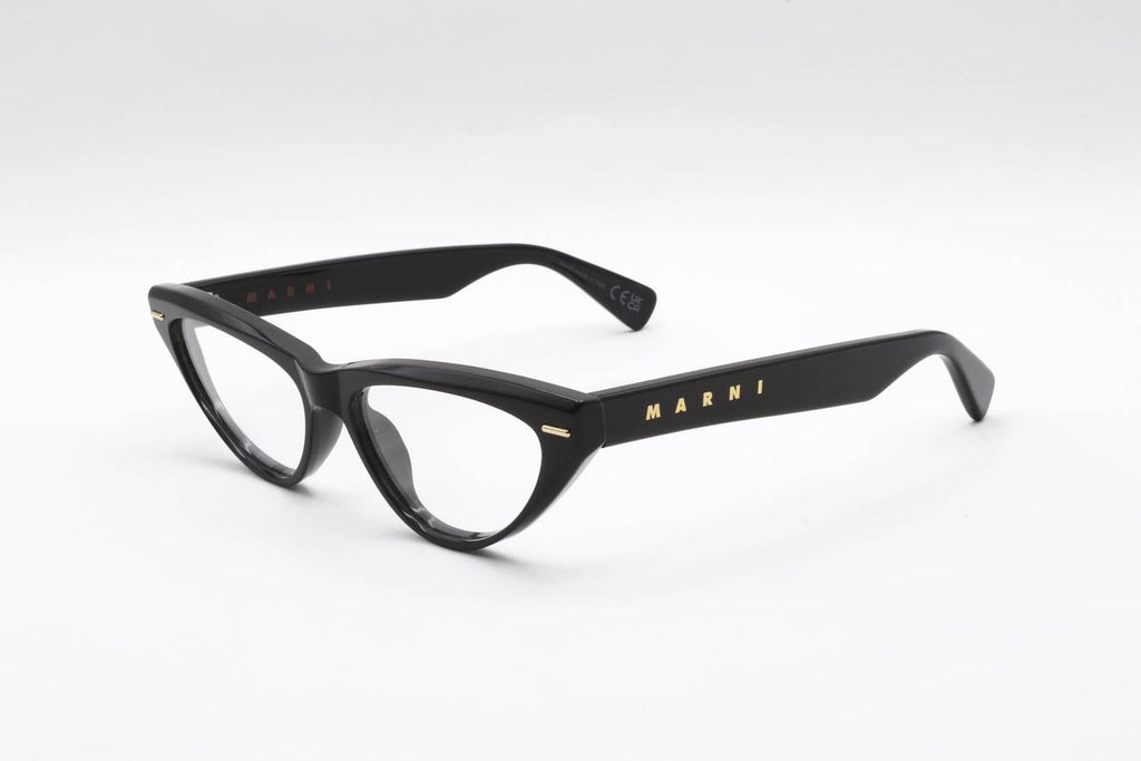 05 BLACK 3/4 View