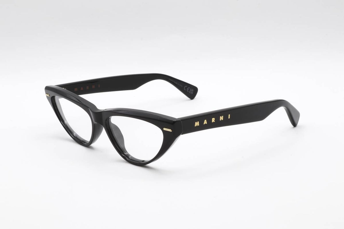 05 BLACK 3/4 View