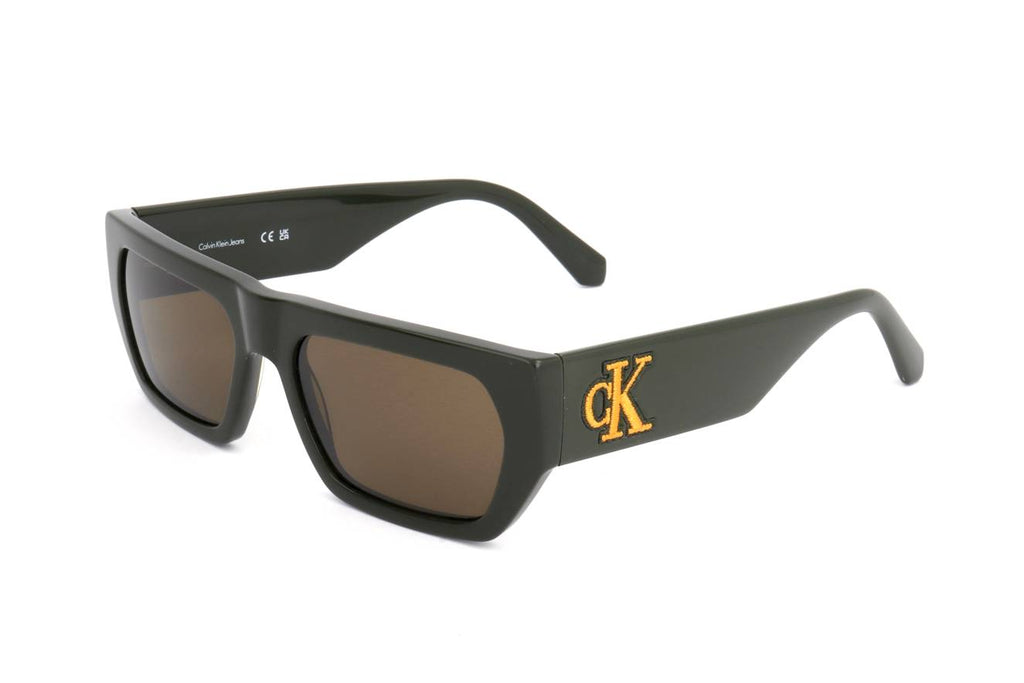 CKJ24625S 3/4 View
