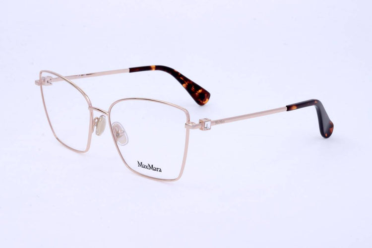 MM5048 3/4 View