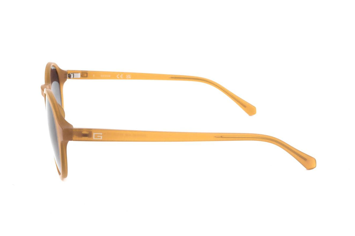 GU00062 Side