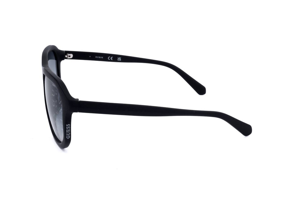 GU00057 Side