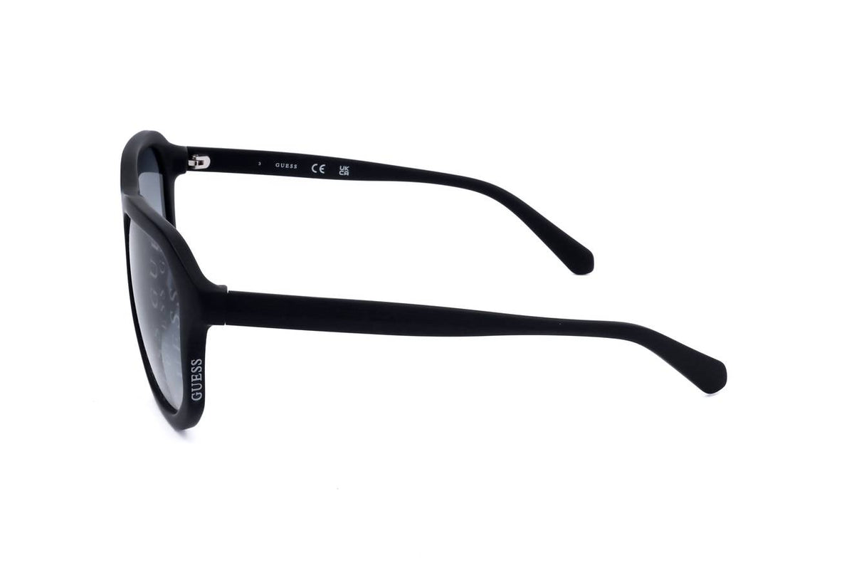 GU00057 Side