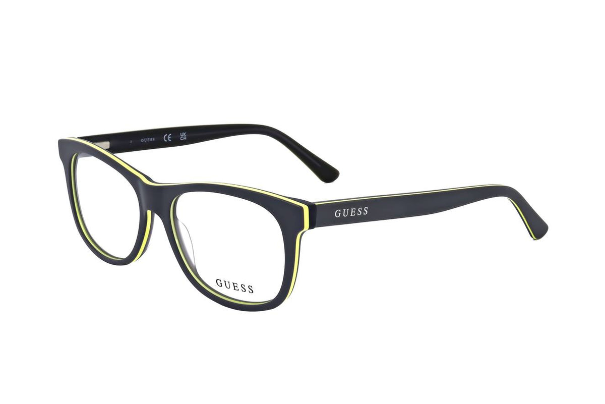 GU8267 3/4 View