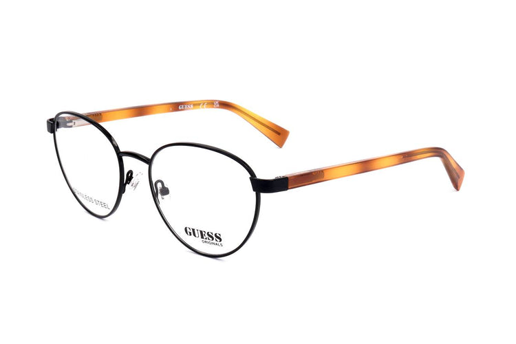 GU8282 3/4 View