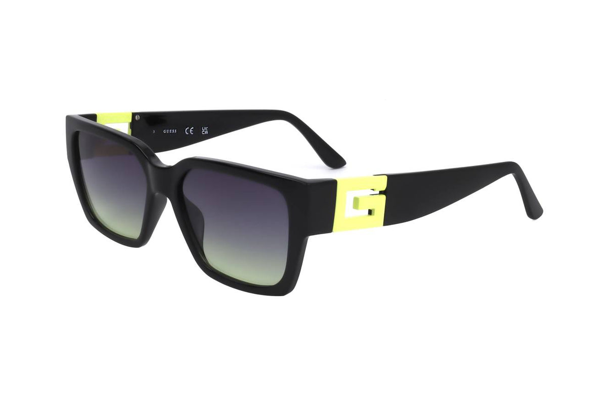 GU7916 3/4 View