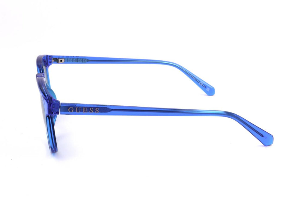 GU8293 Side