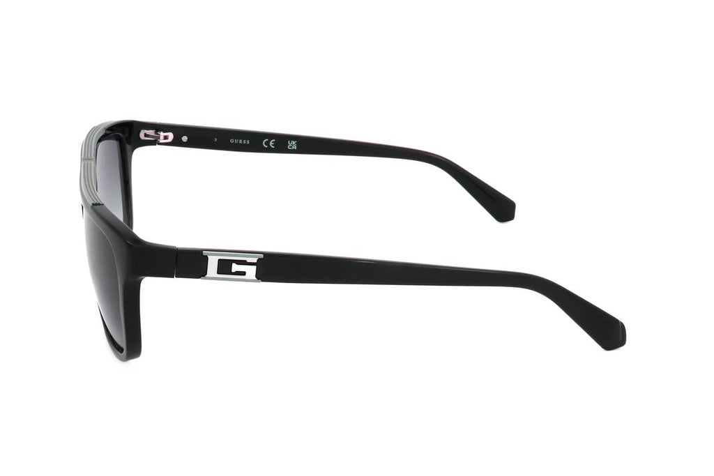 GU00122 Side