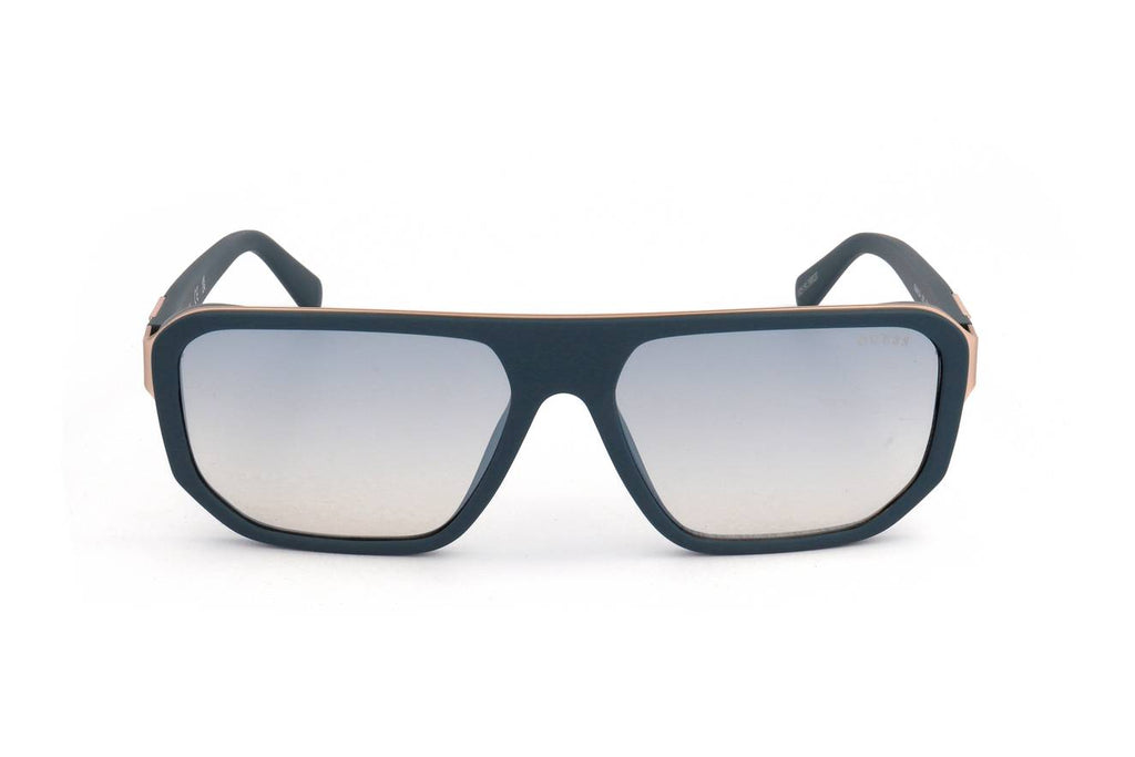 GU00124 Front