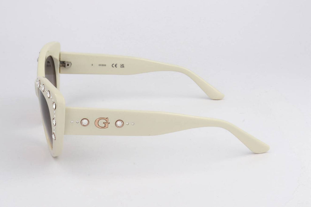 GU00163 Side