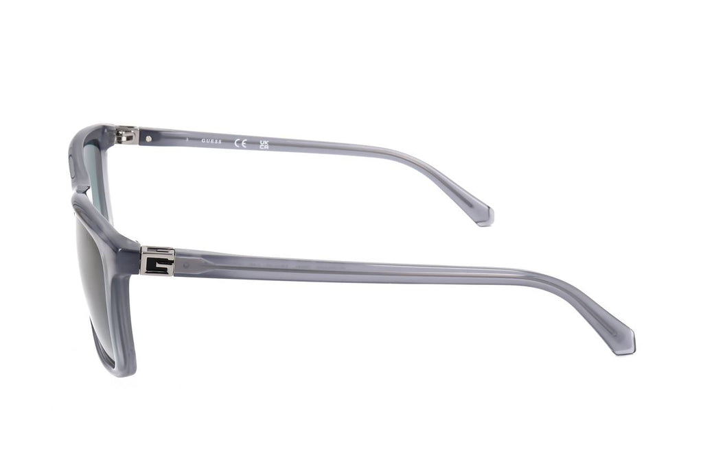 GU00169 Side