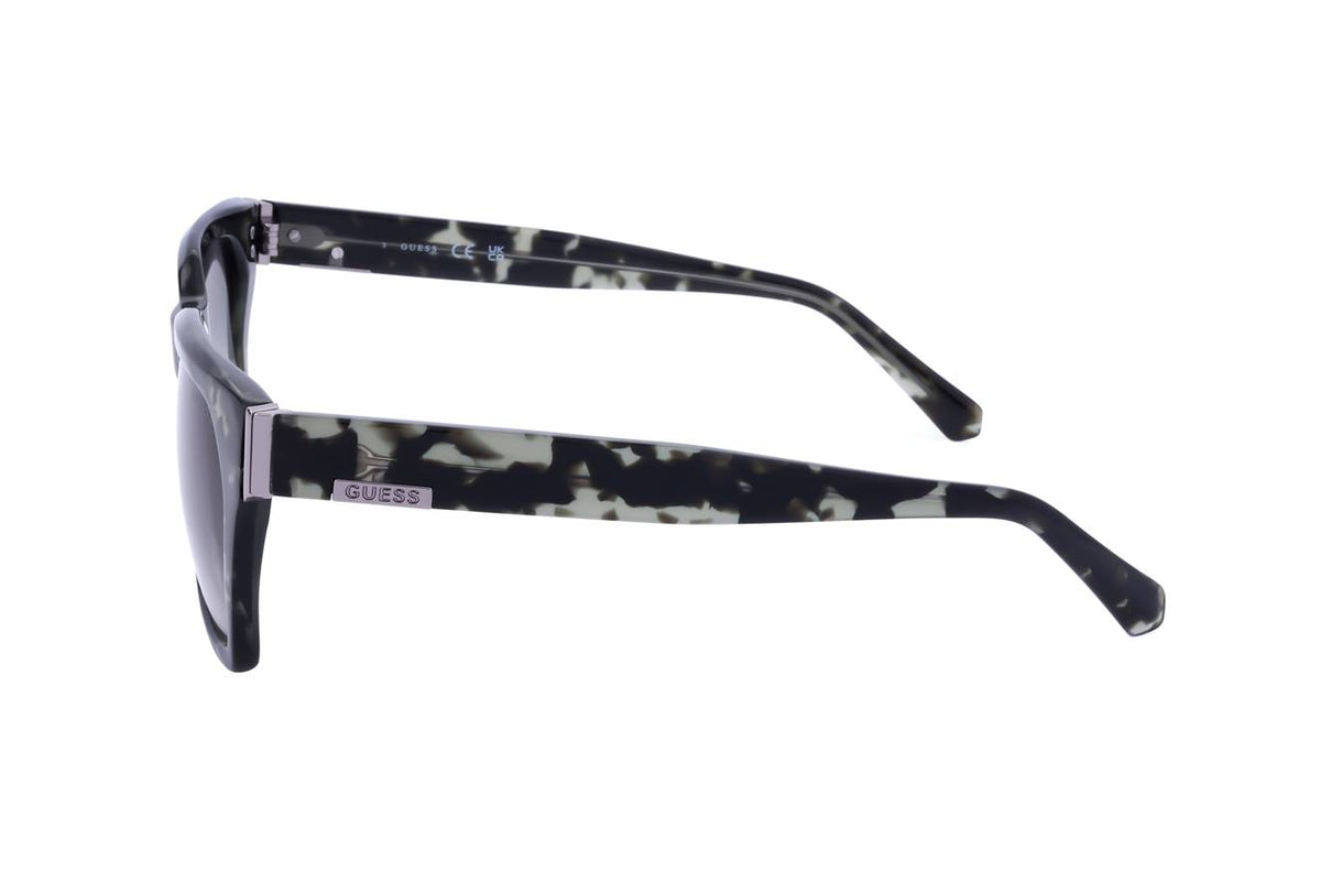 GU00172 Side