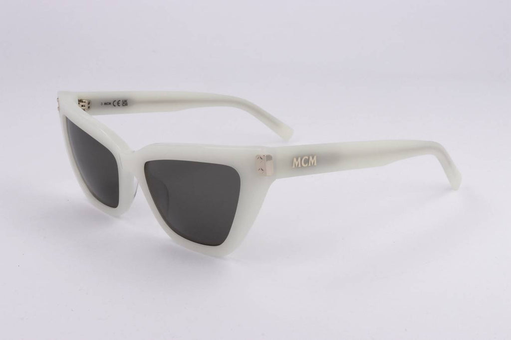 MW0010 3/4 View