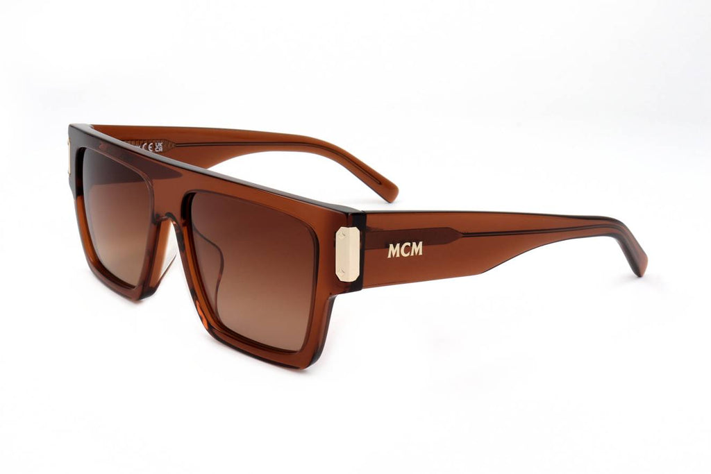 MW0011-F 3/4 View