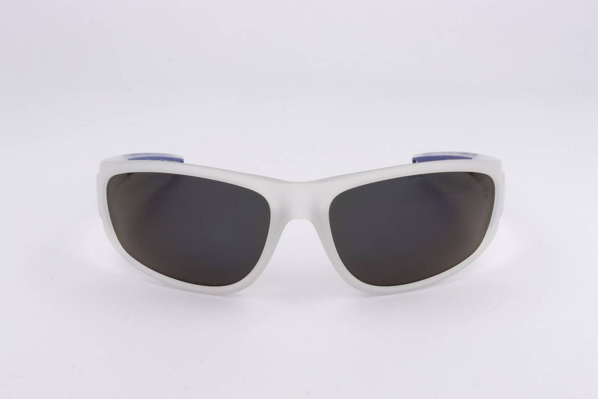TB00033 Front