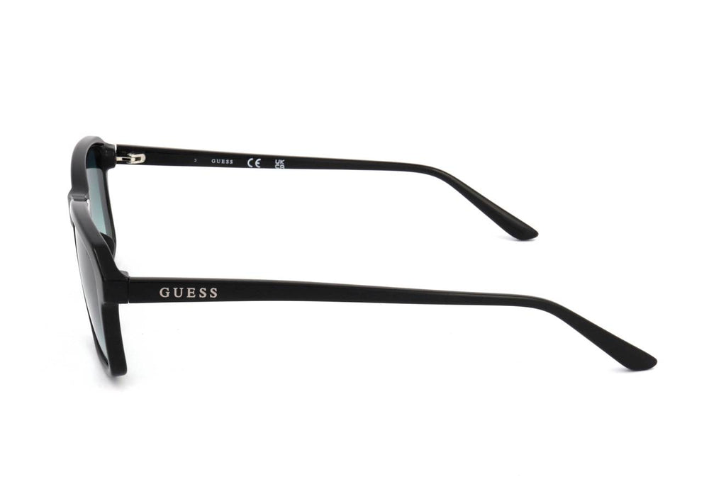 GU00236 Side