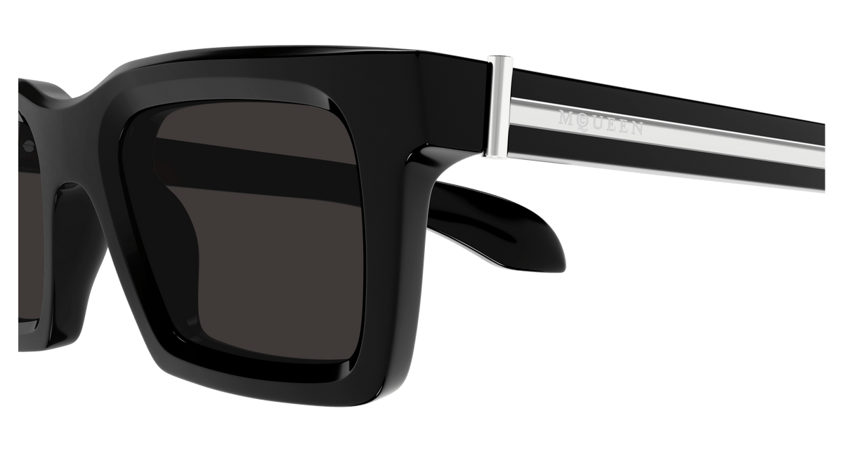 BLACK / GREY