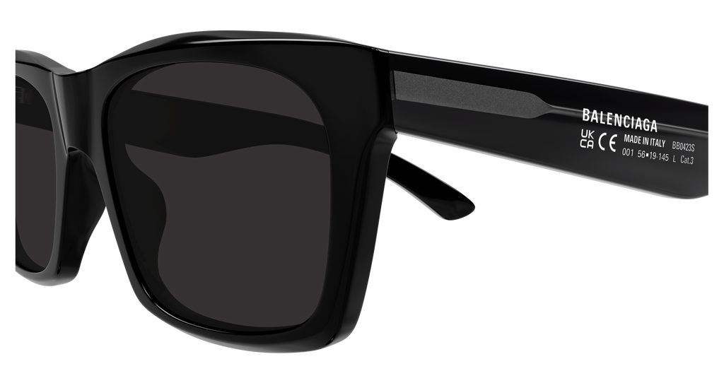 BLACK / GREY