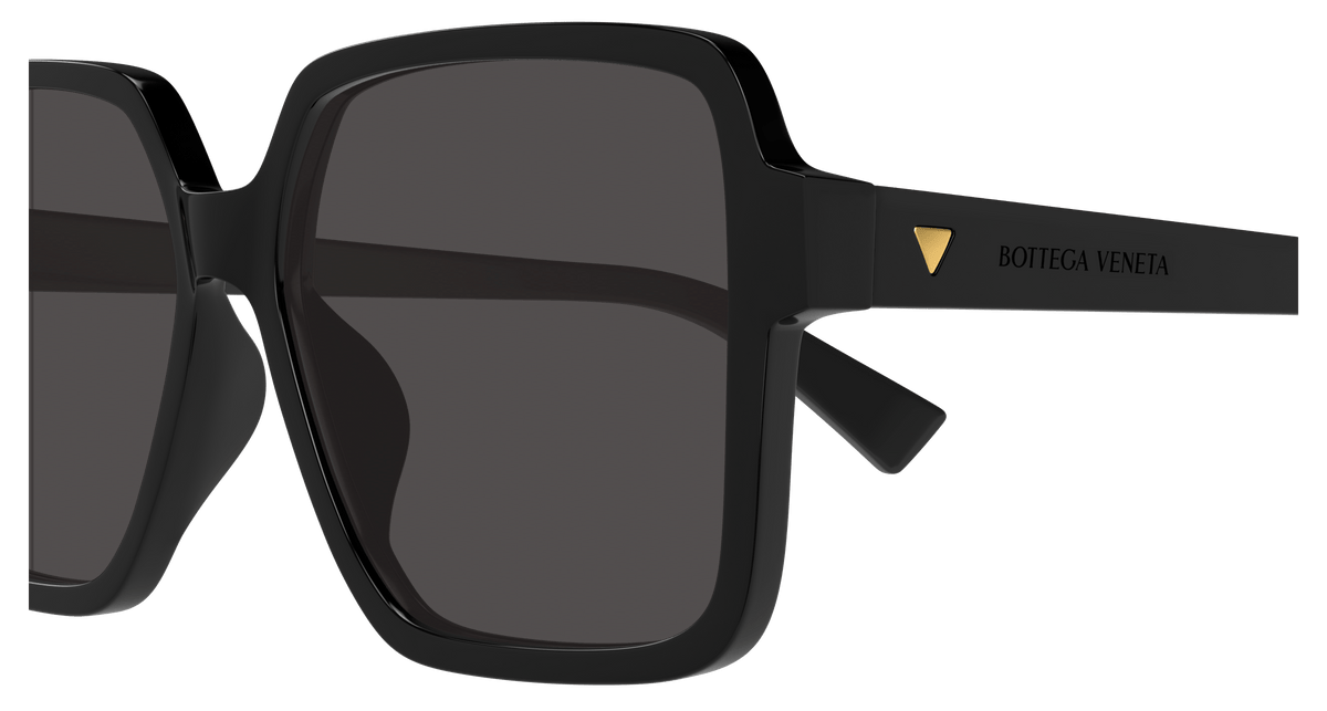 BLACK / GREY
