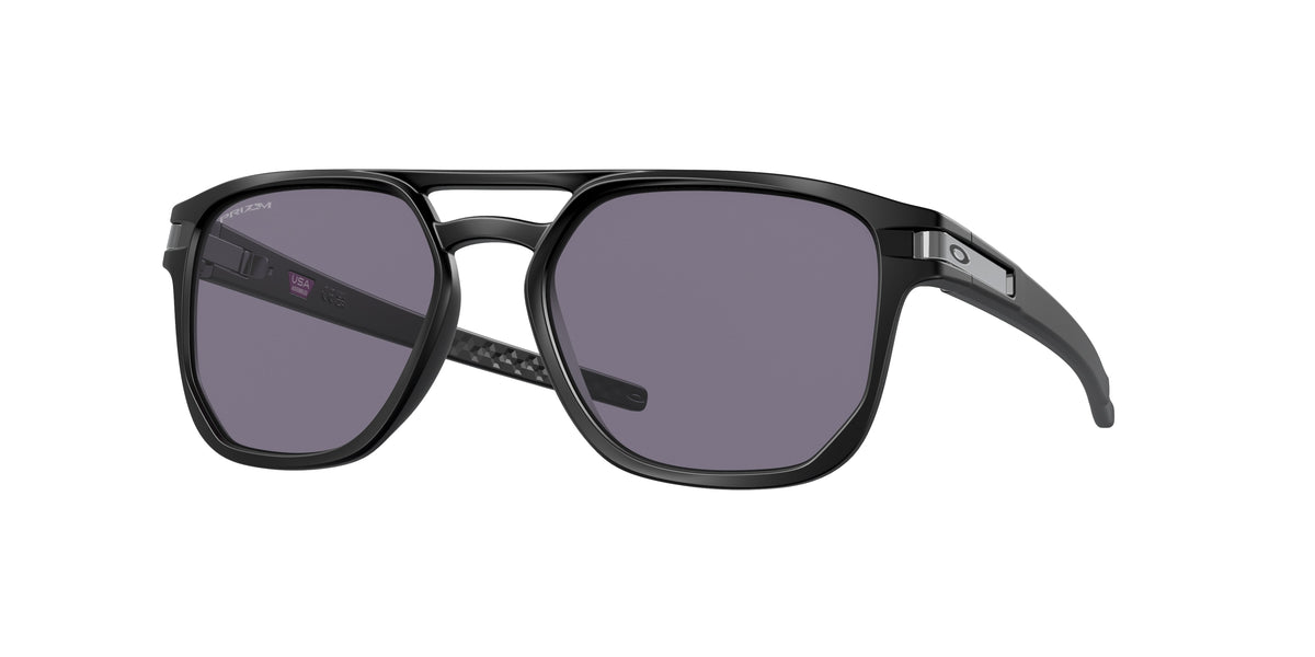 943601 - Matte Black / Prizm Grey