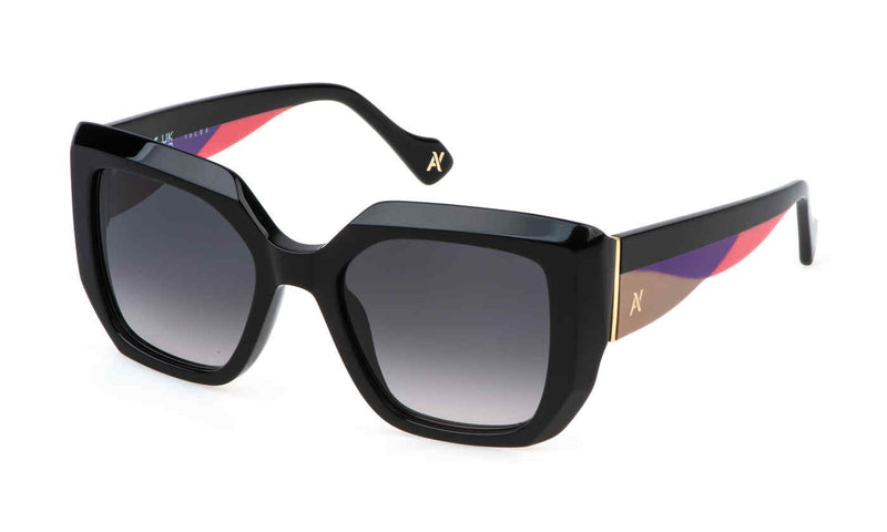 0700 - SHINY BLACK