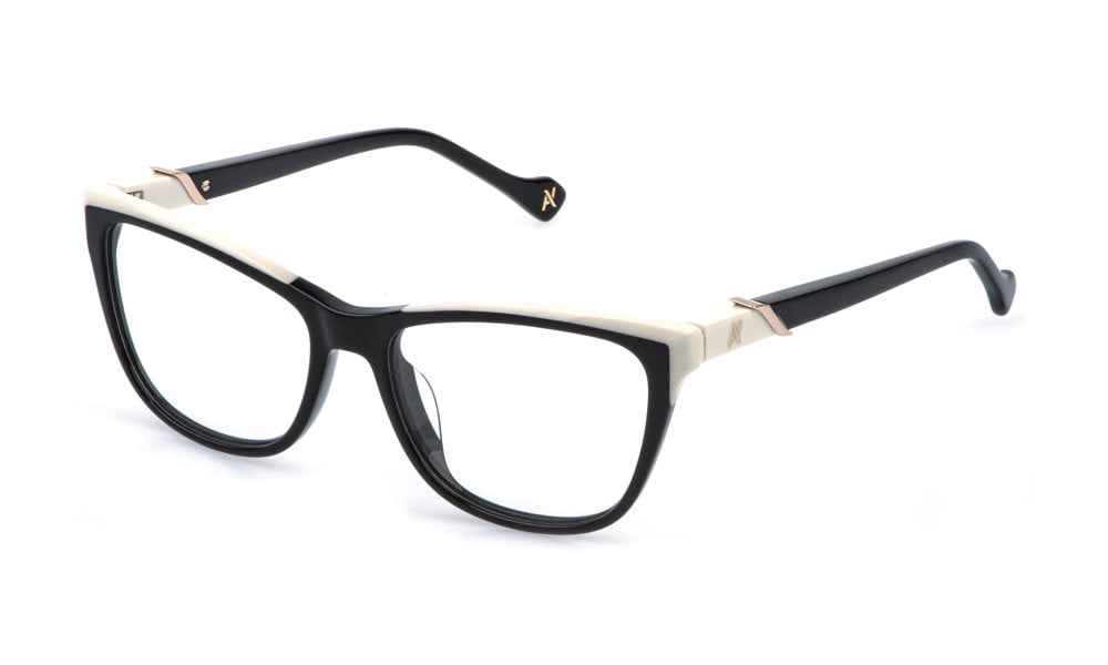 0700 - SHINY BLACK