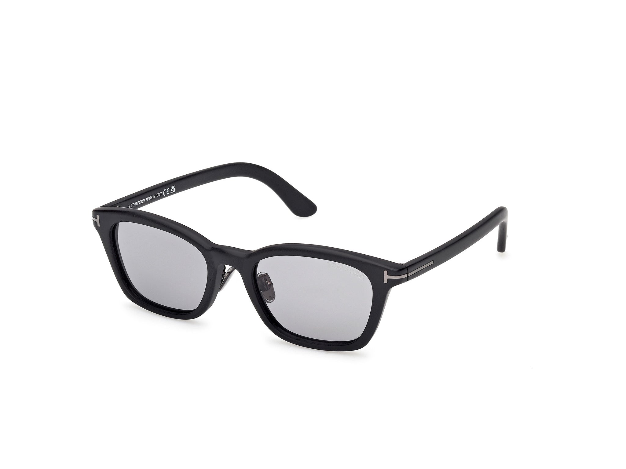 02A - Shiny Black / smoke
