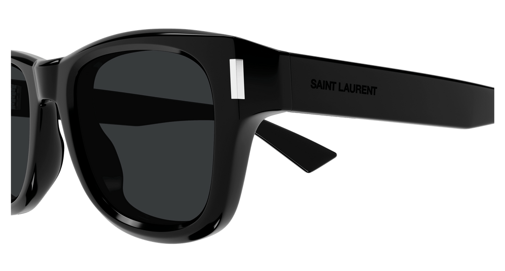 BLACK / BLACK