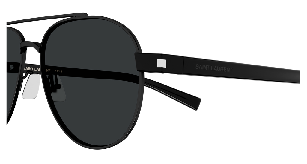 BLACK / BLACK